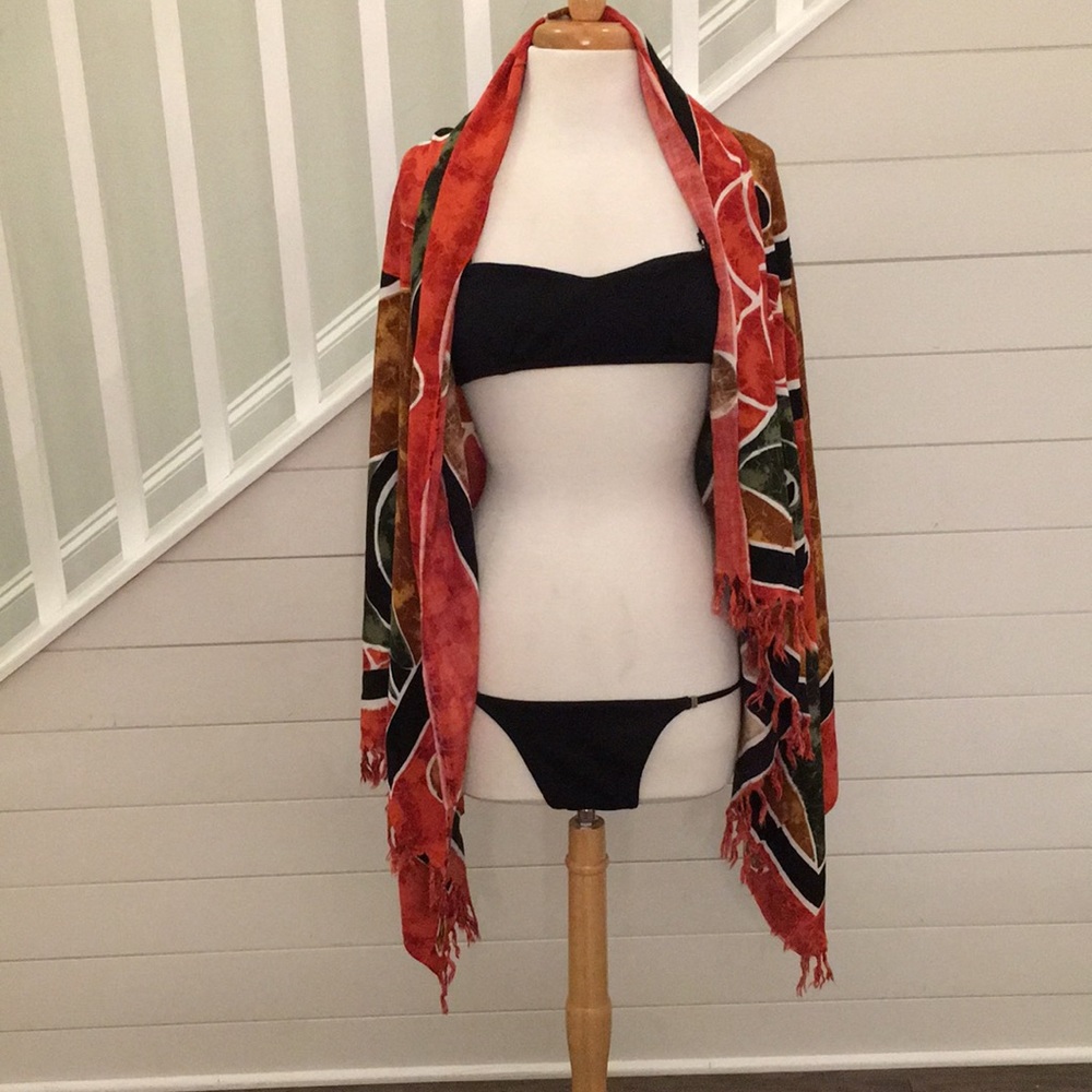 Sarong / swimsuit coverup - Picture 2 of 7